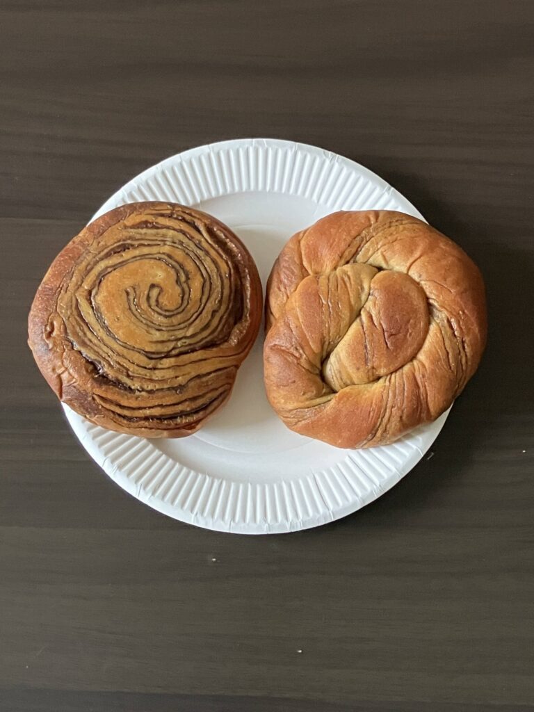 ベースブレッド　チョコレートのリニューアル前後比較画像