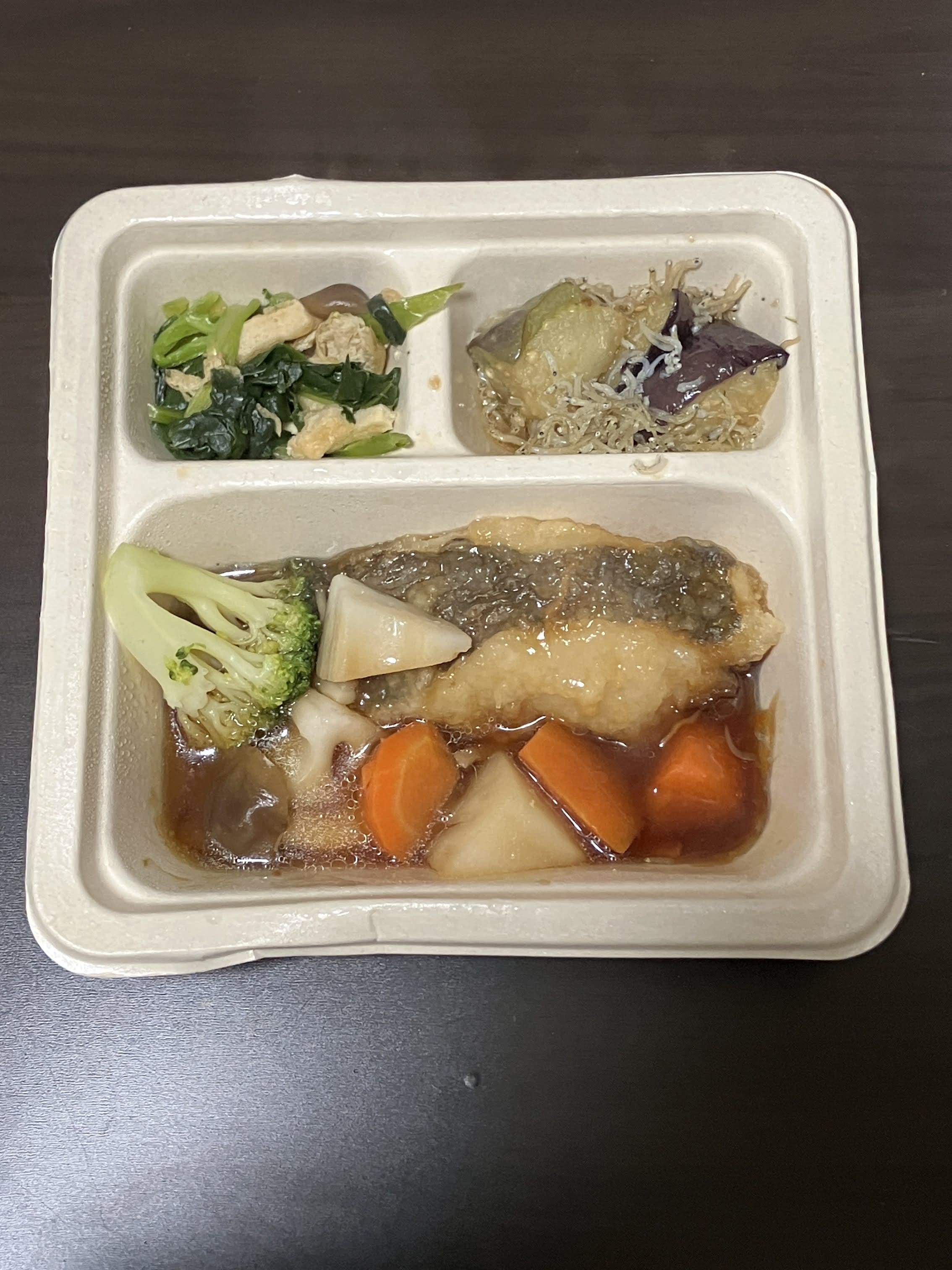 三ツ星ファーム　白身魚の甘辛特製黒酢あんのアイキャッチ画像