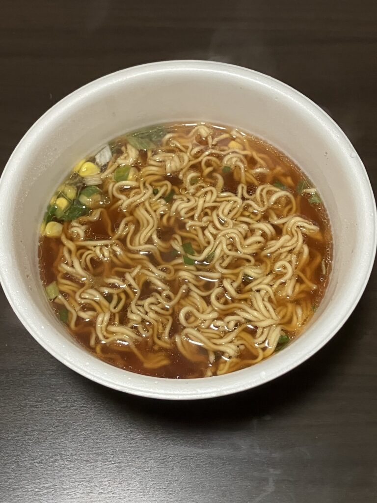 ースラーメン 鶏ガラ醤油ラーメンの調理後画像