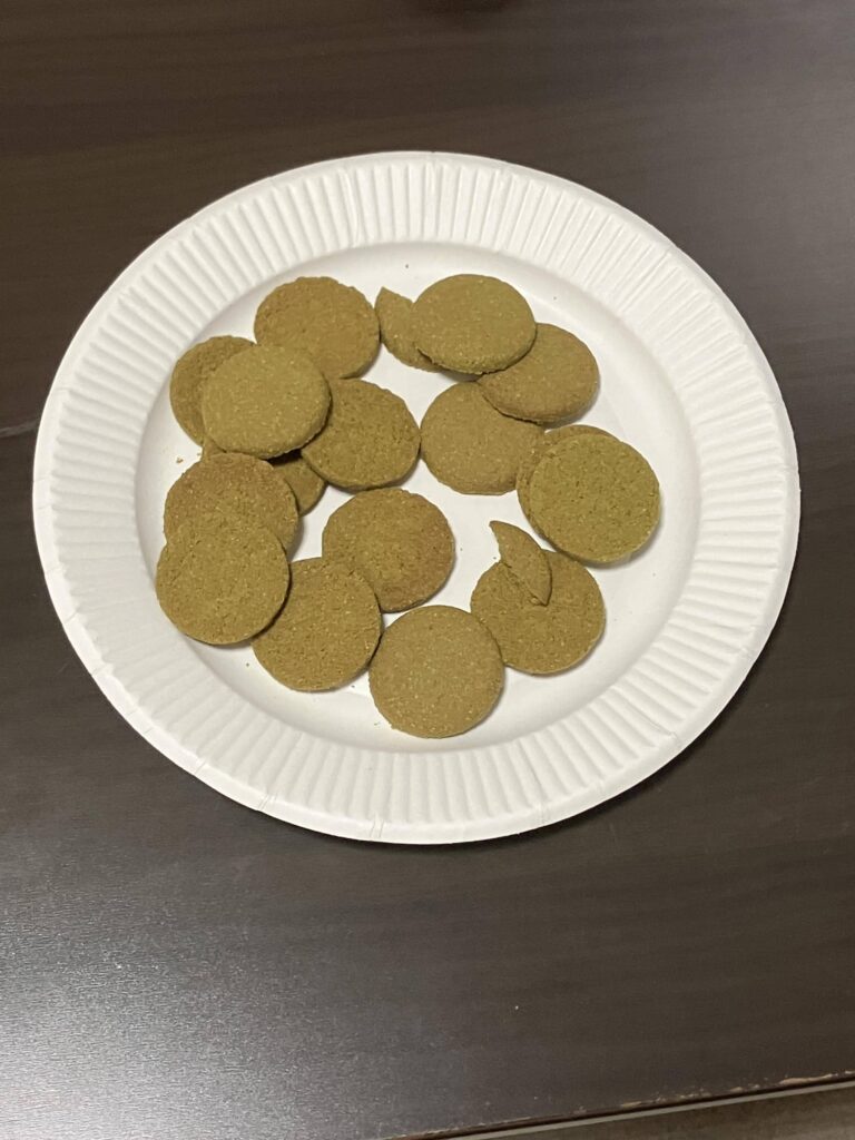ベースクッキー 抹茶の開封後画像