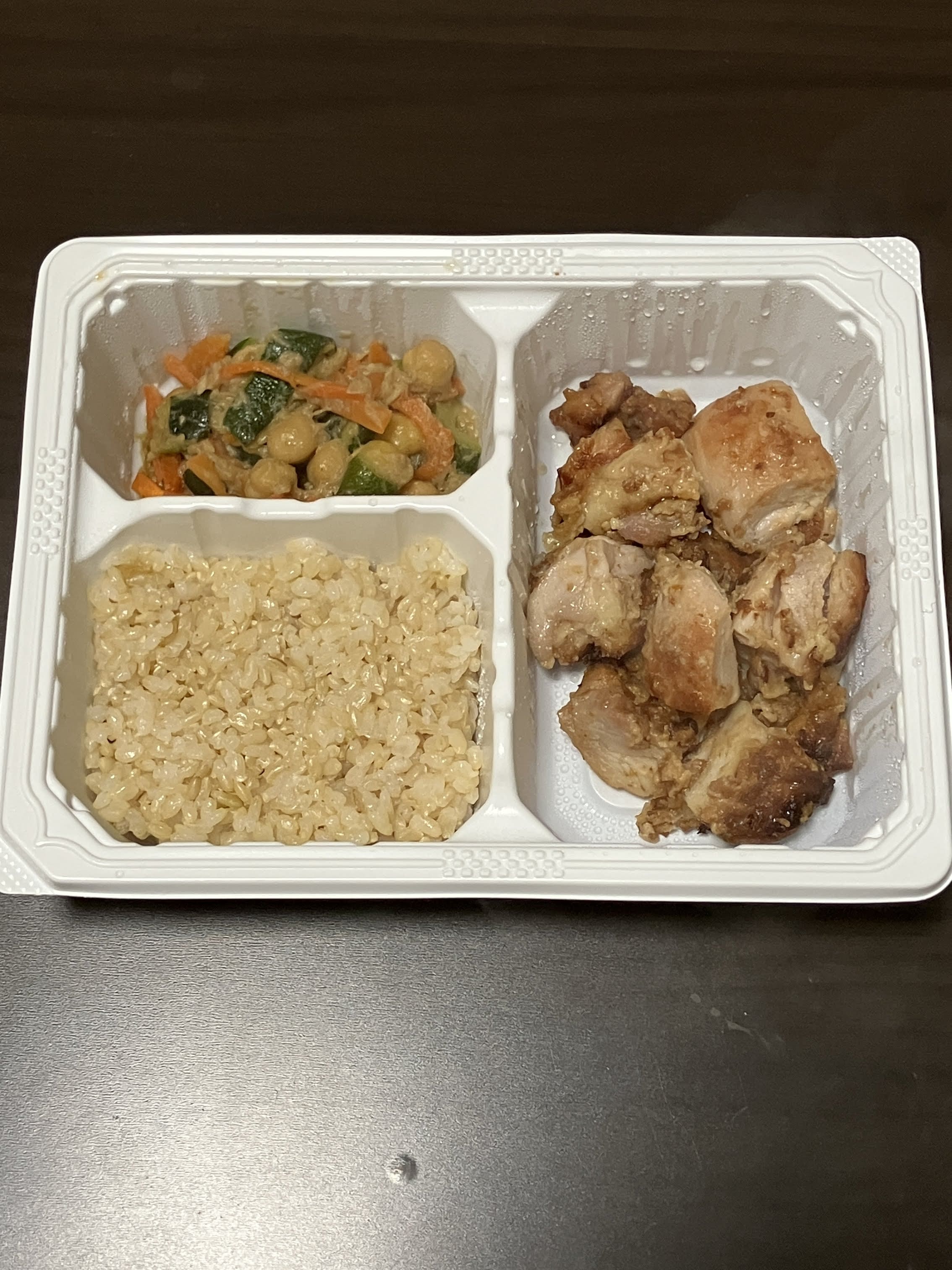 鶏肉の柔らか塩麹焼きセットのアイキャッチ画像