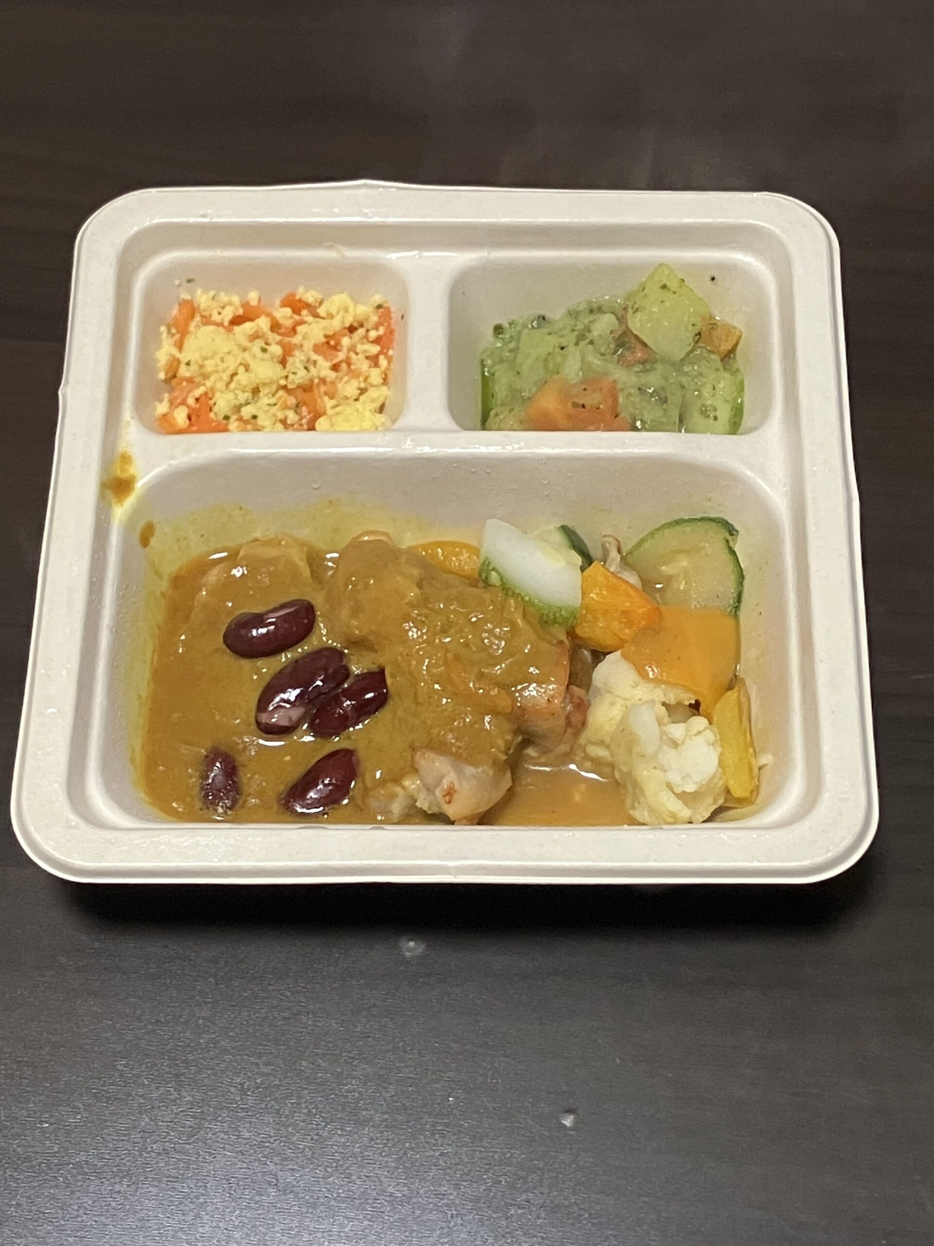 ローストチキン スパイスバターのカリー仕立てのアイキャッチ画像