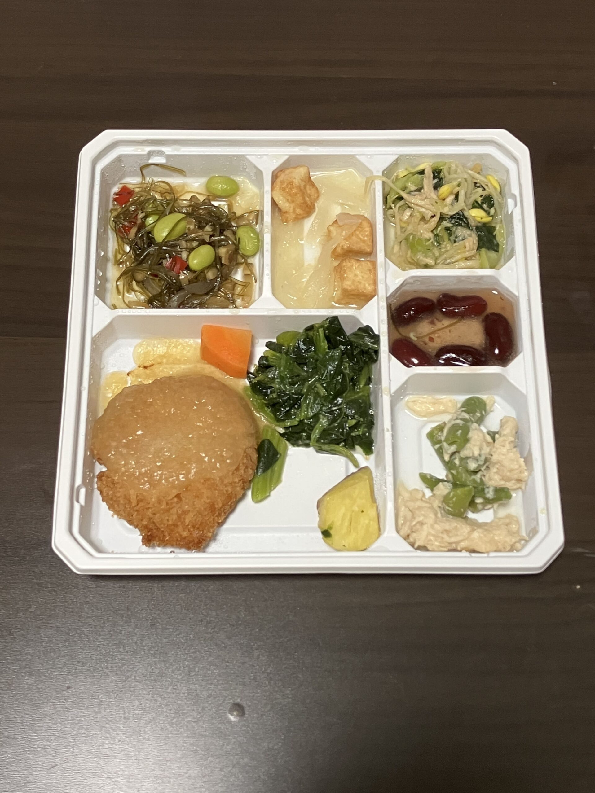 ヒレカツのおろしソースがけのアイキャッチ画像